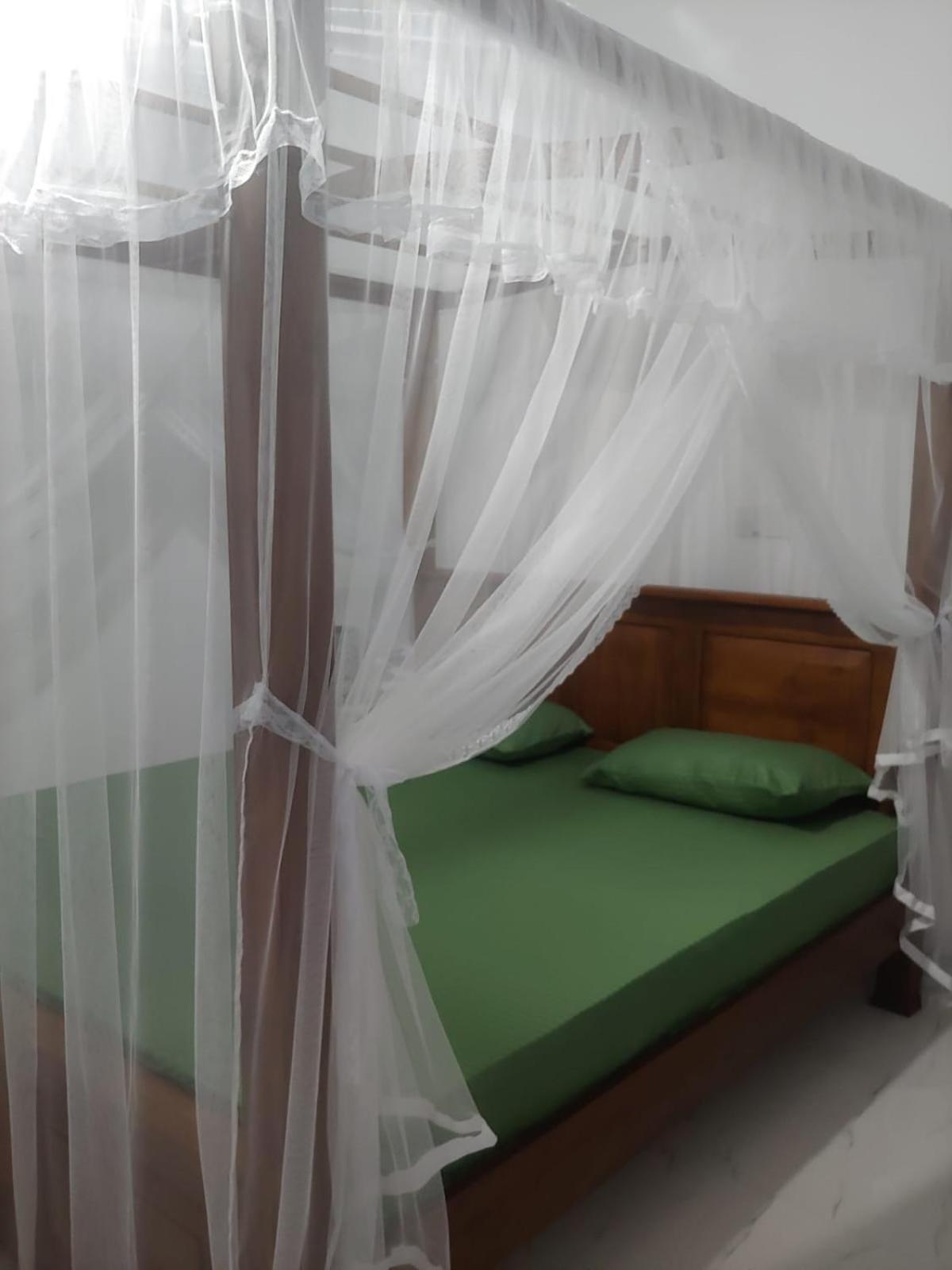 Hotel Daasa Guest Mirissa Habitación foto